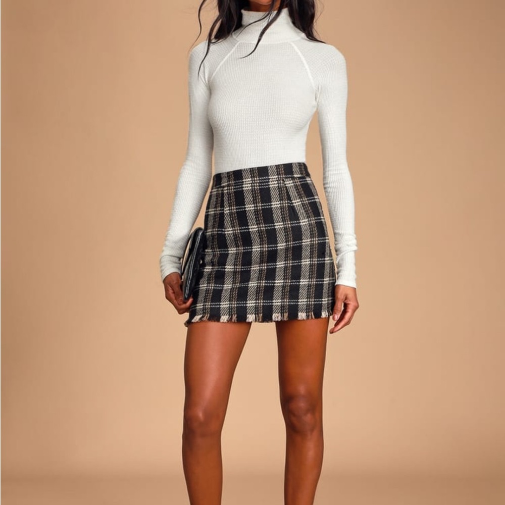French Duo Black Multi Plaid Mini Skirt